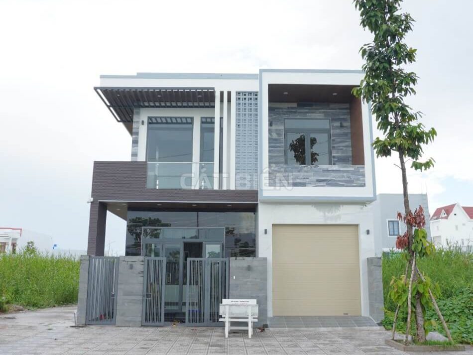 Hoàn Thành Mẫu Nhà Biệt Thự 2 Tầng Mặt Tiền 9m Đầy Sang Trọng