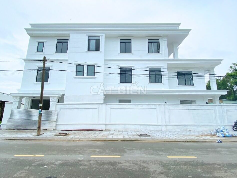 Cận Cảnh Hoàn Thiện Cuối Cùng Trước Bàn Giao Biệt Thự 3 Tầng Tân Cổ Điển | CB08765 Cận Cảnh Hoàn Thiện Cuối Cùng Trước Bàn Giao Biệt Thự 3 Tầng Tân Cổ Điển