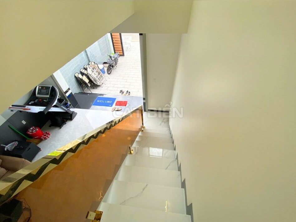 Mẫu Nhà Ống 2 Tầng Đẹp 3 Phòng Ngủ Được Hoàn Thành Với Thiết Kế Hiện Đại | CB05678 Mẫu Nhà Ống 2 Tầng Đẹp 3 Phòng Ngủ Được Hoàn Thành Với Thiết Kế Hiện Đại