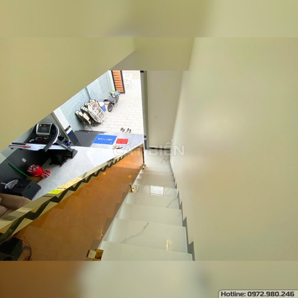 Mẫu Nhà Ống 2 Tầng Đẹp 3 Phòng Ngủ Được Hoàn Thành Với Thiết Kế Hiện Đại | CB05678 Mẫu Nhà Ống 2 Tầng Đẹp 3 Phòng Ngủ Được Hoàn Thành Với Thiết Kế Hiện Đại