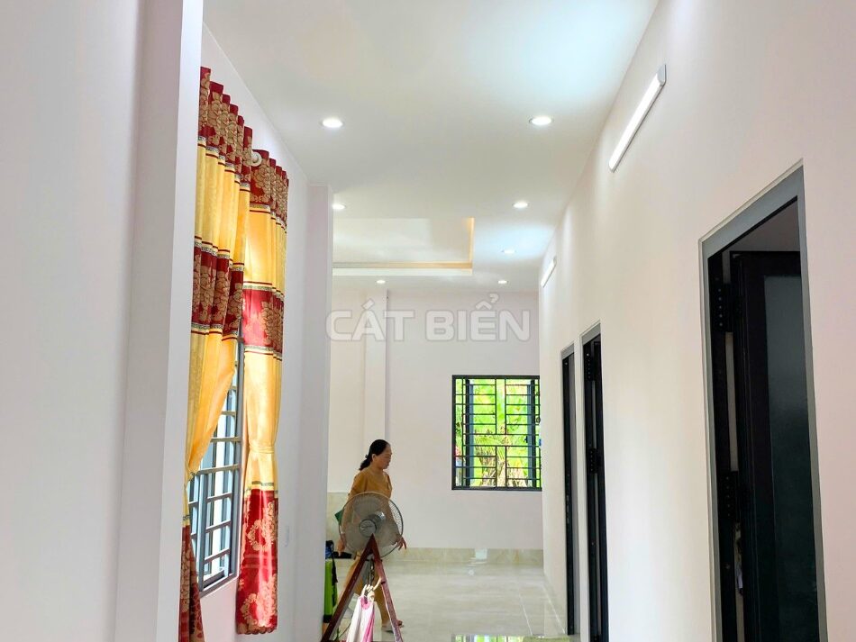 Hoàn Thành Nhà Cấp 4 3 Phòng Ngủ Hiện Đại, Thoáng Mát và Tiết Kiệm Chi Phí | CB02345 Hoàn Thành Nhà Cấp 4 3 Phòng Ngủ Hiện Đại, Thoáng Mát và Tiết Kiệm Chi Phí | CB02345