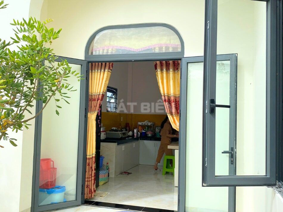 Hoàn Thành Nhà Cấp 4 3 Phòng Ngủ Hiện Đại, Thoáng Mát và Tiết Kiệm Chi Phí | CB02345 Hoàn Thành Nhà Cấp 4 3 Phòng Ngủ Hiện Đại, Thoáng Mát và Tiết Kiệm Chi Phí | CB02345